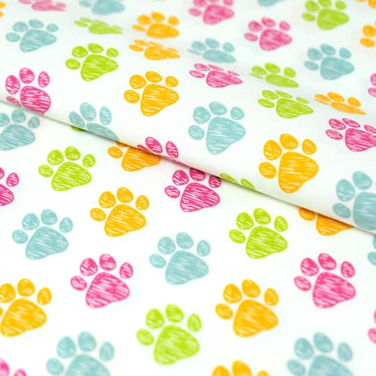SINGER Rainbow Paw Prints Cotton Fabric Fat Quarter